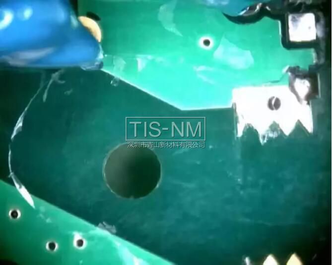 因保護(hù)裝置造成的三防漆分層裂紋 因保護(hù)裝置造成的三防漆分層裂紋